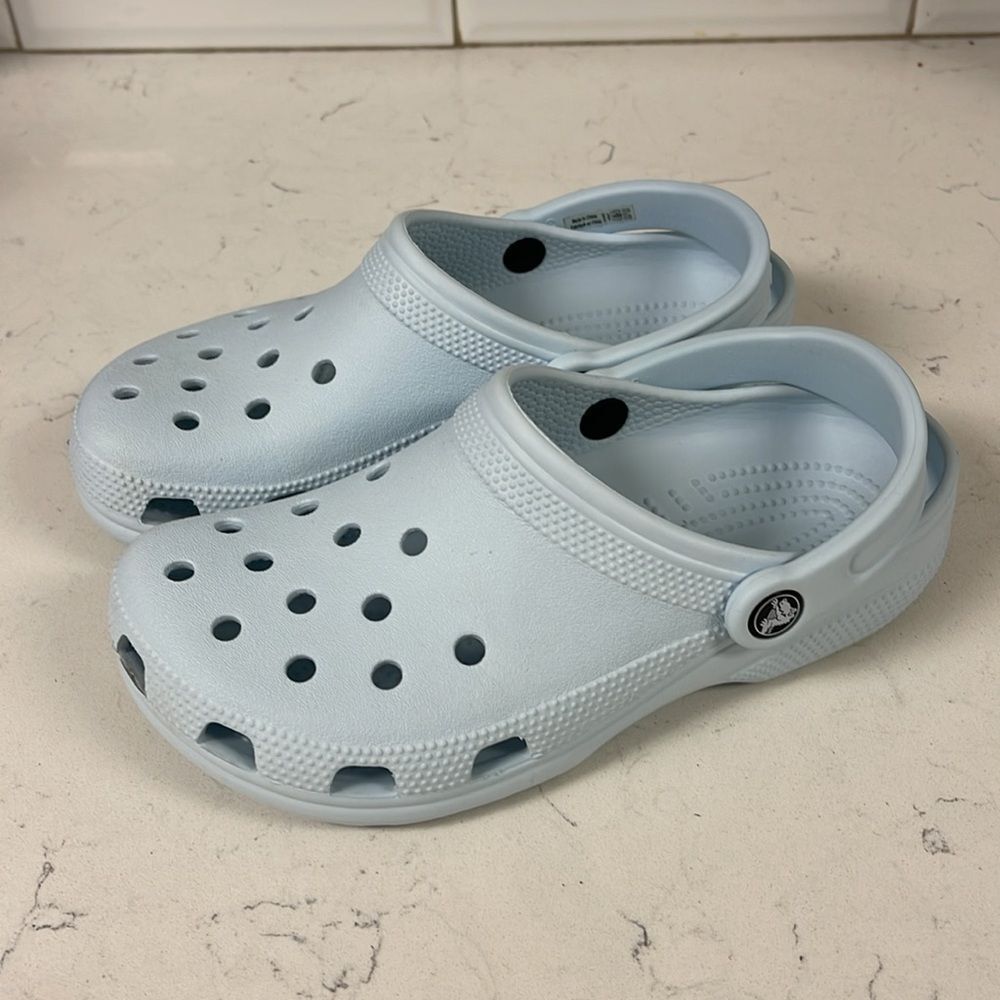 Crocs Classic Clog Light Blue Rubber Shoes Unisex Adult M5 / W7